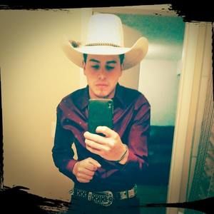 Meet your Posher, Alexandro